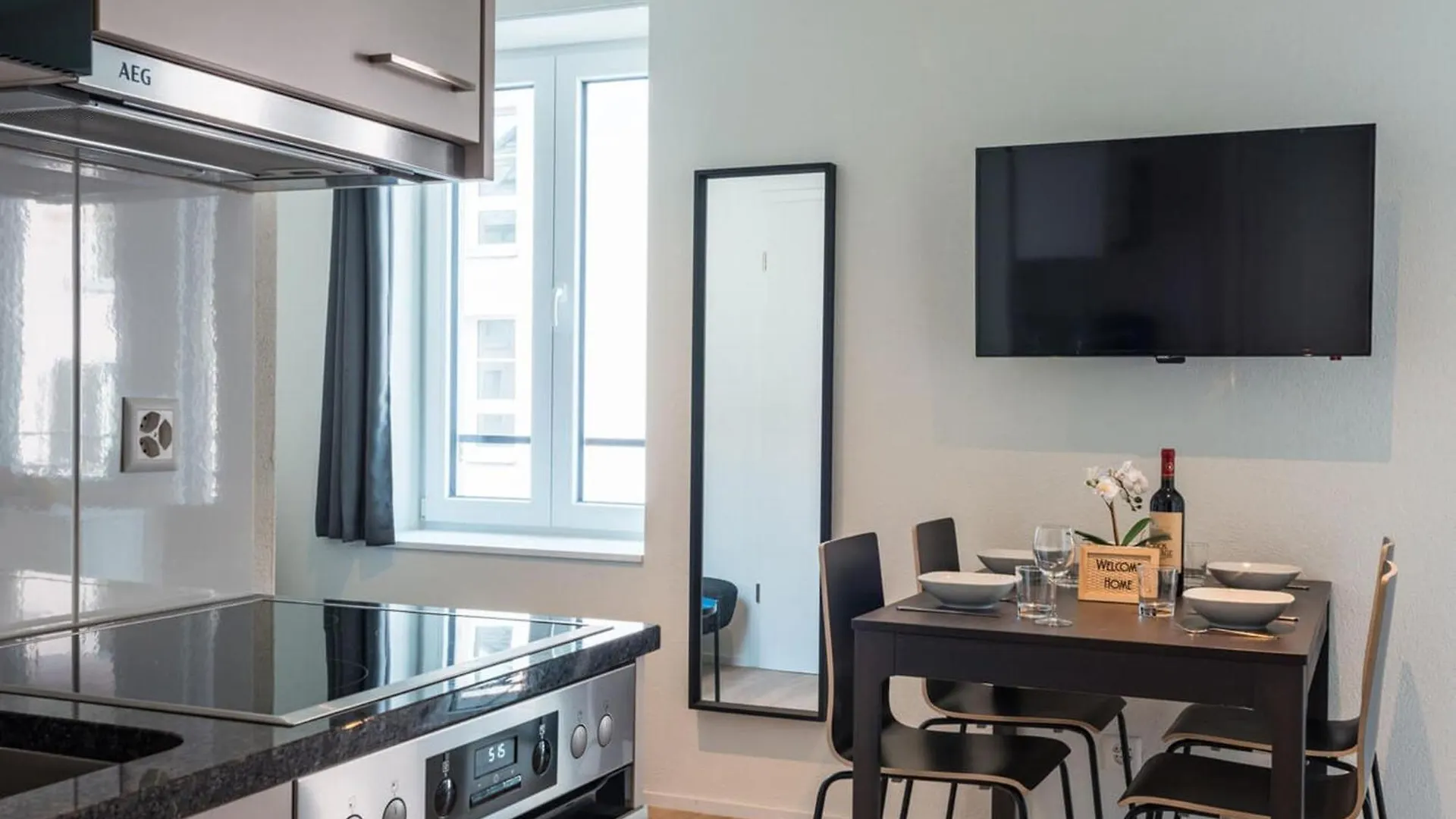 Hitrental Central Station Apartment Zurich 0*,  Switzerland