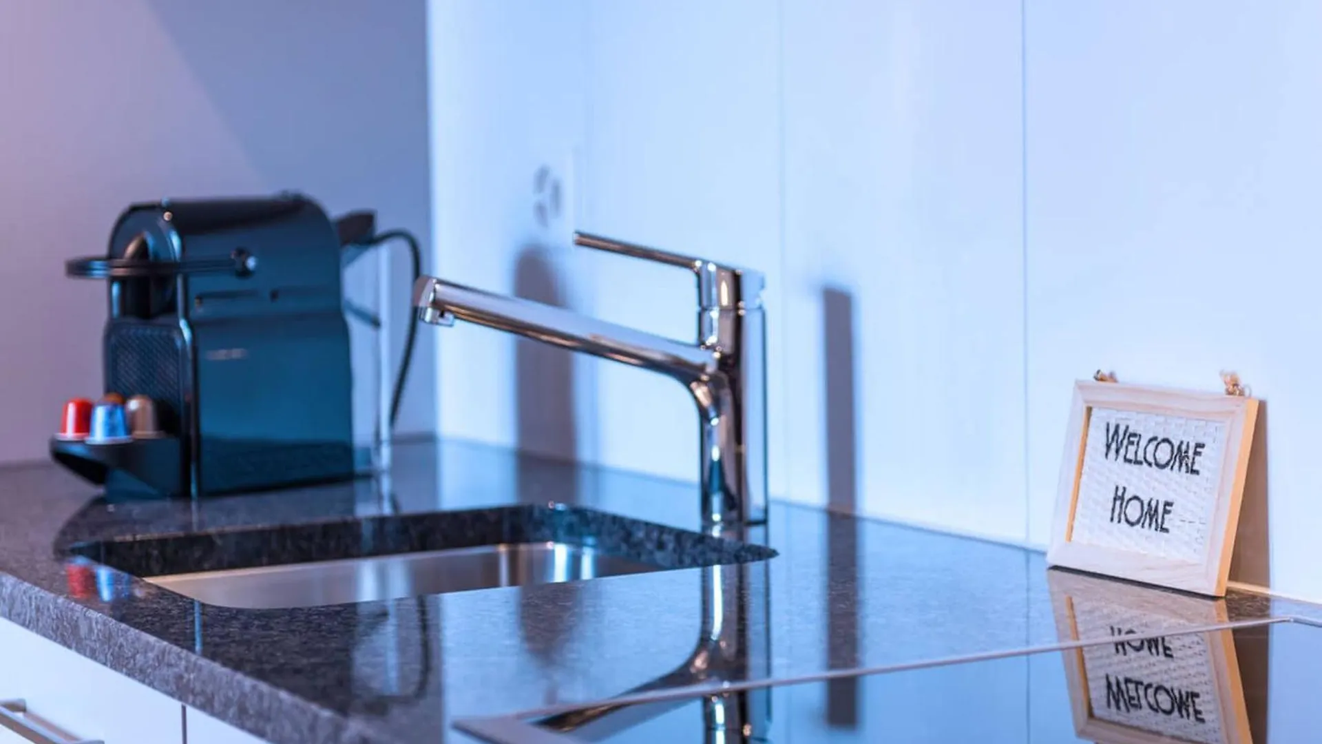 Hitrental Central Station Apartment Zurich 0*,  Switzerland