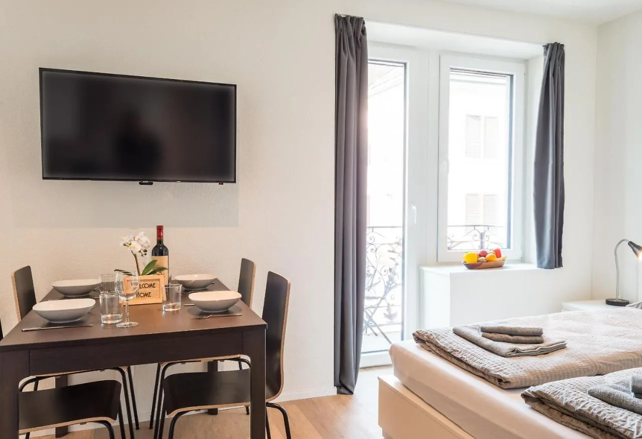 Hitrental Central Station Apartment Zürih