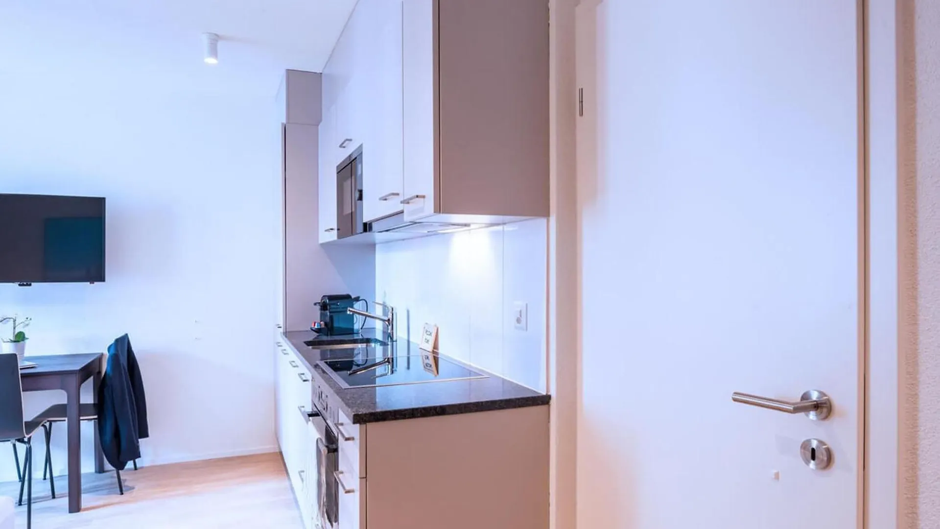 Hitrental Central Station Apartment Zurich Switzerland
